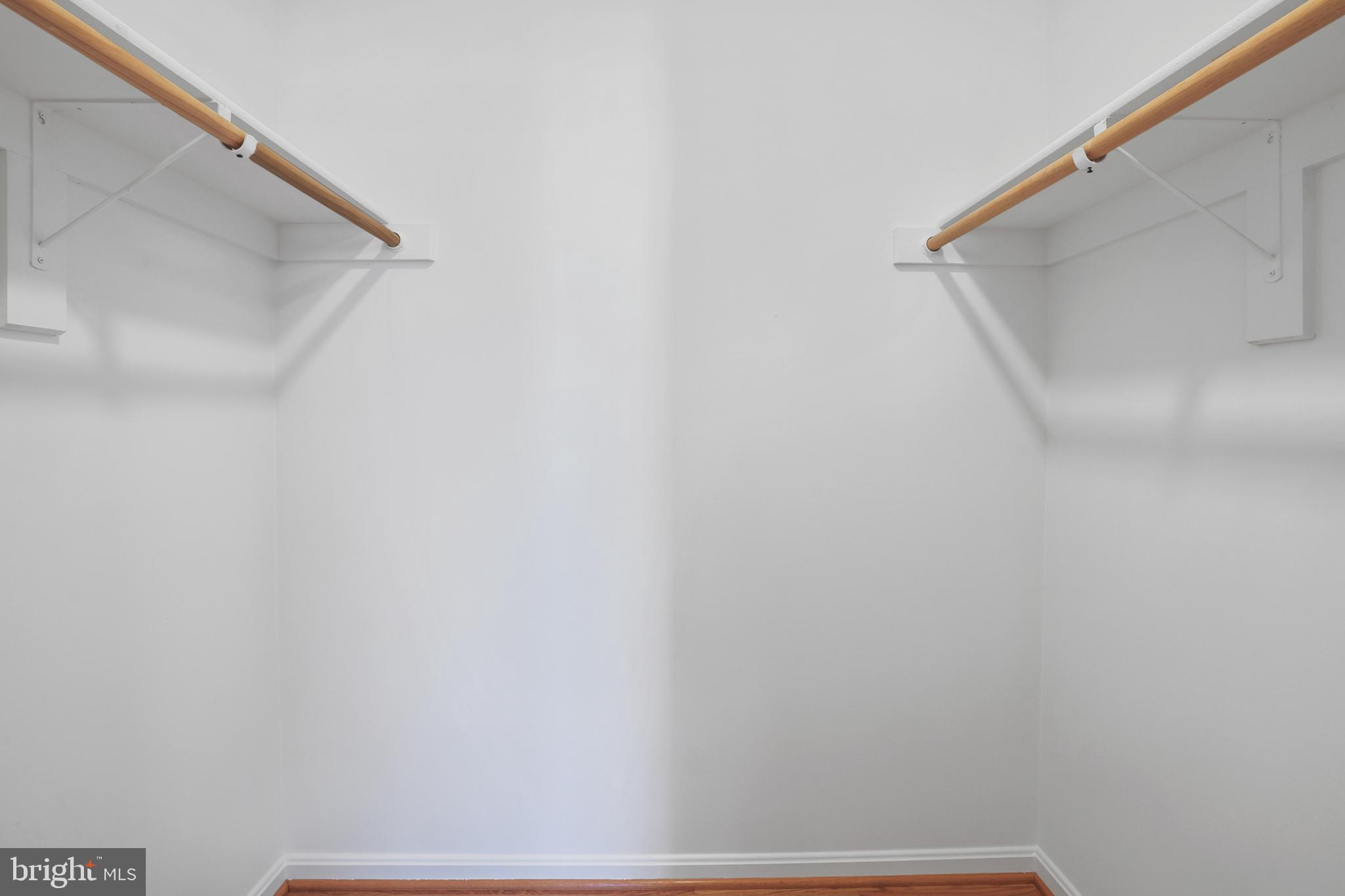 401 Yorkshire Ridge Court Purcellville, VA 20132 - Photo 36 of 64 a view of closet