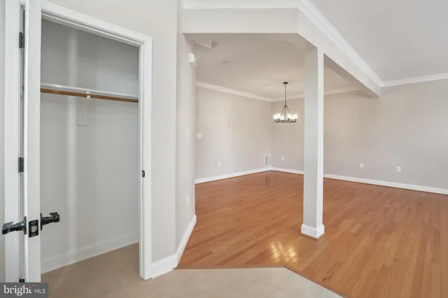 $3,500 | 401 Yorkshire Ridge Court, Purcellville, VA 20132