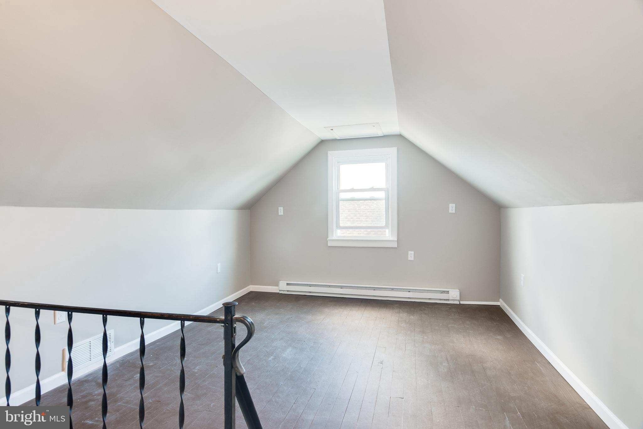 406 Summit Avenue Reading, PA 19607 - Photo 13 of 26 Gallery Image 13