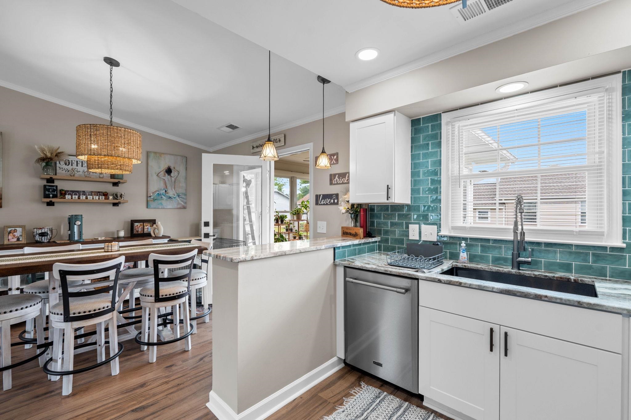 9466 Old Palmetto Road Murrells Inlet, SC 29576 - Photo 9 of 54 Gallery Image 9
