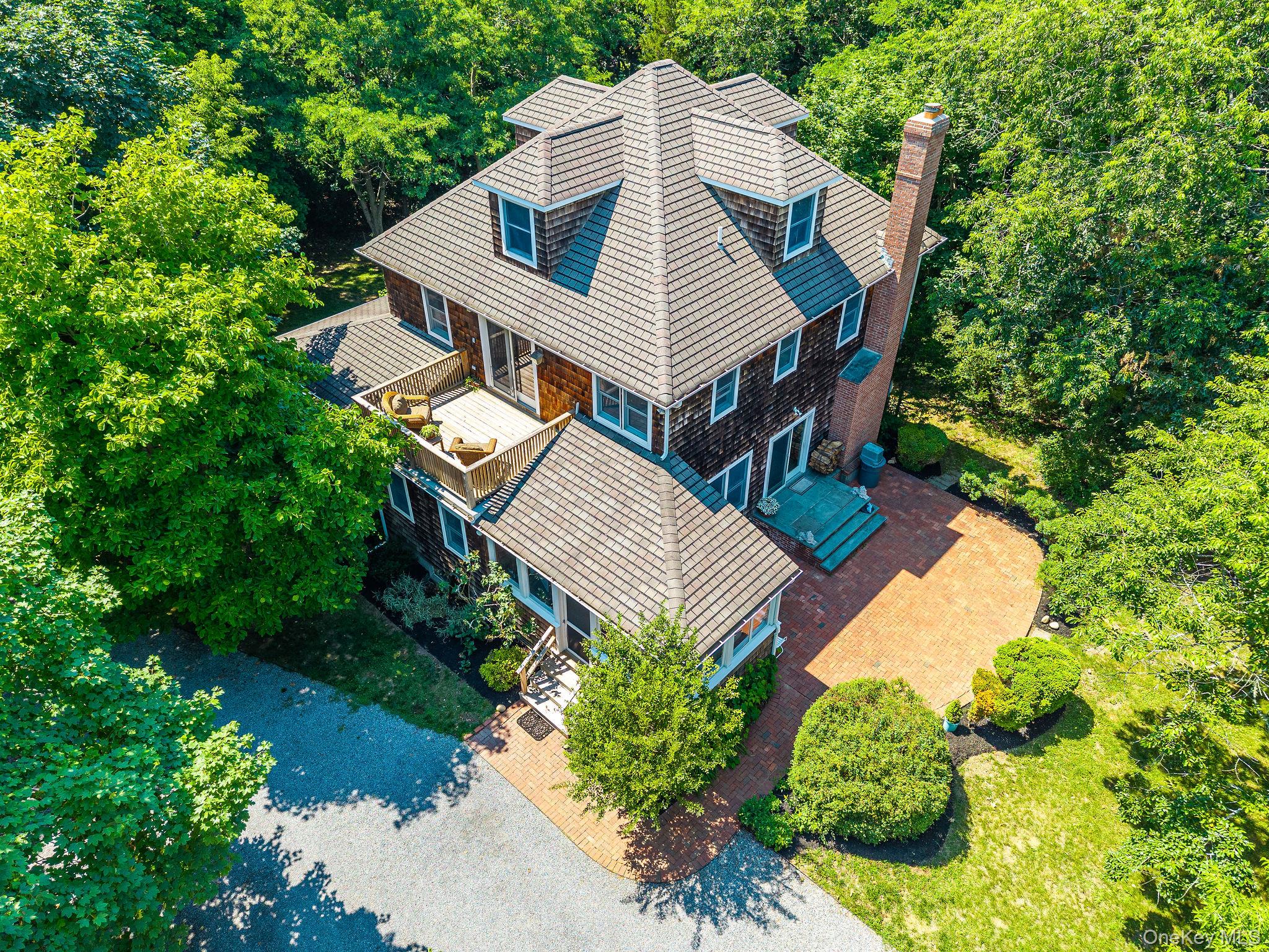 4408 Old North Road Southold, NY 11971 - Photo 30 of 36
