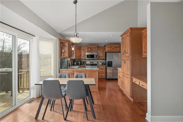 $519,000 | 4704 Donnelly Drive, St. Joseph, MO 64506