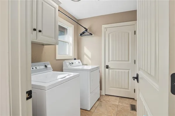 $519,000 | 4704 Donnelly Drive, St. Joseph, MO 64506