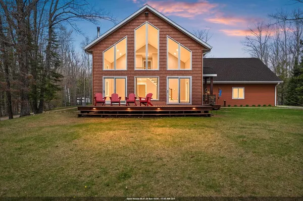 $489,900 | 9232 West Lake Drive, Pound, WI 54161