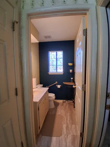 $420,000 | 913 Cherry Hills Drive, Huntsville, TX 77340