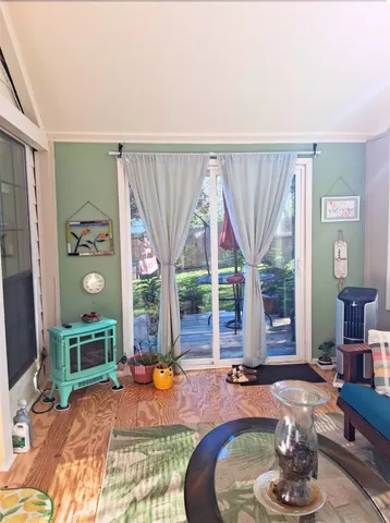 $420,000 | 913 Cherry Hills Drive, Huntsville, TX 77340