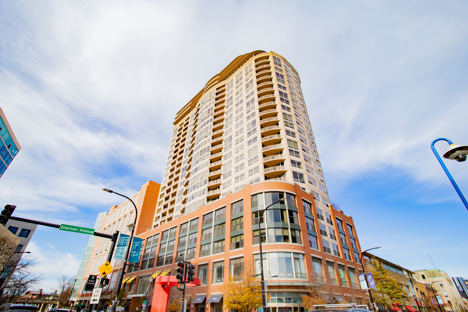 807 Davis Street, Unit 414, Evanston, IL 60201 | Compass