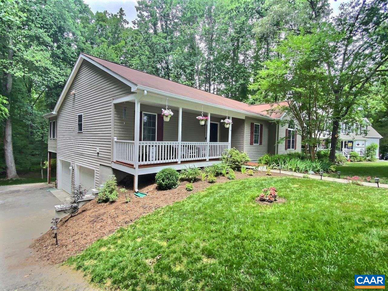 5 Oak Grove Road Palmyra, VA 22963 - Photo 2 of 31 Gallery Image 2