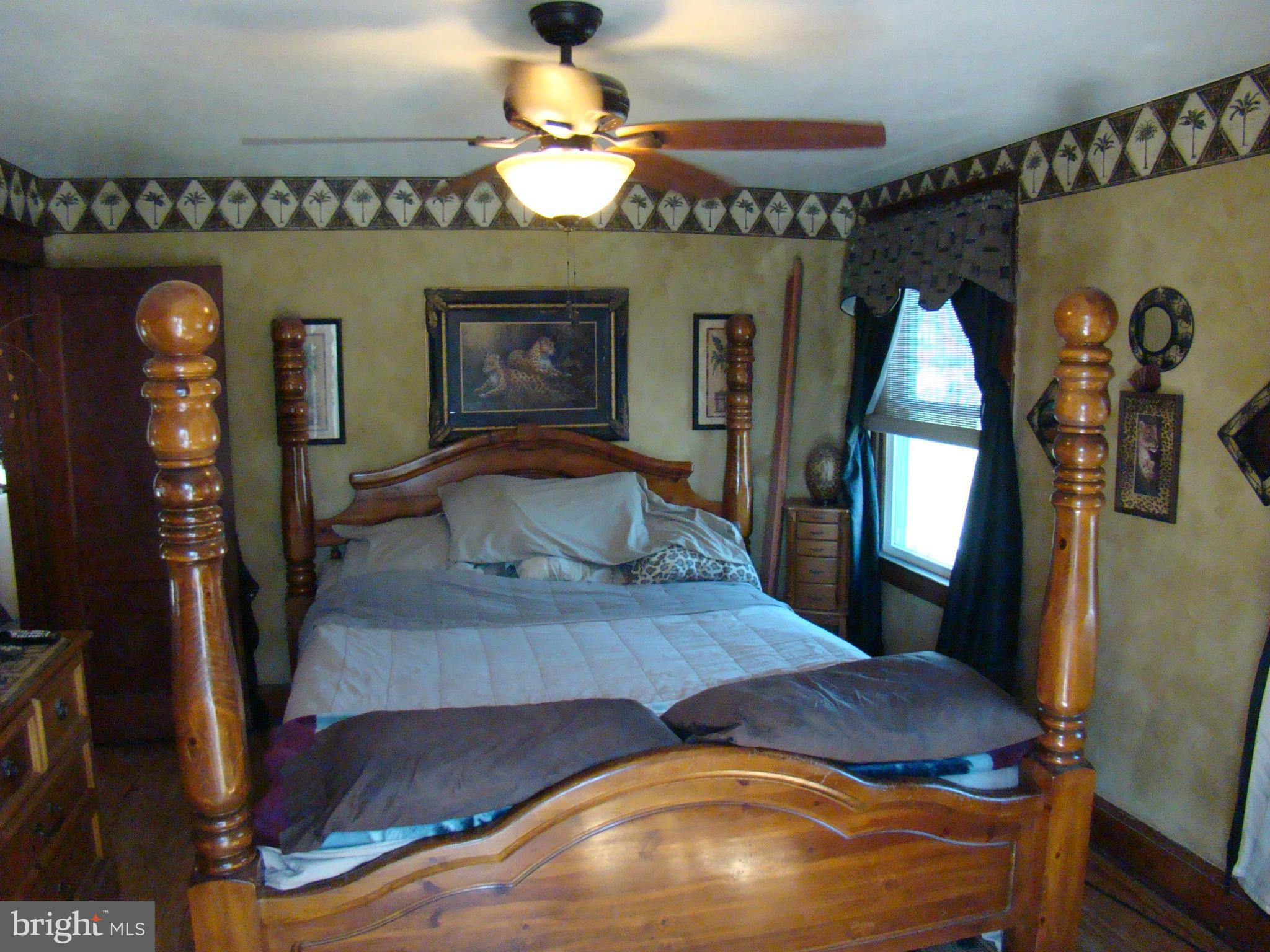 3032 Dunleer Road Baltimore, MD 21222 - Photo 12 of 29 NICE Mstr Bedroom
