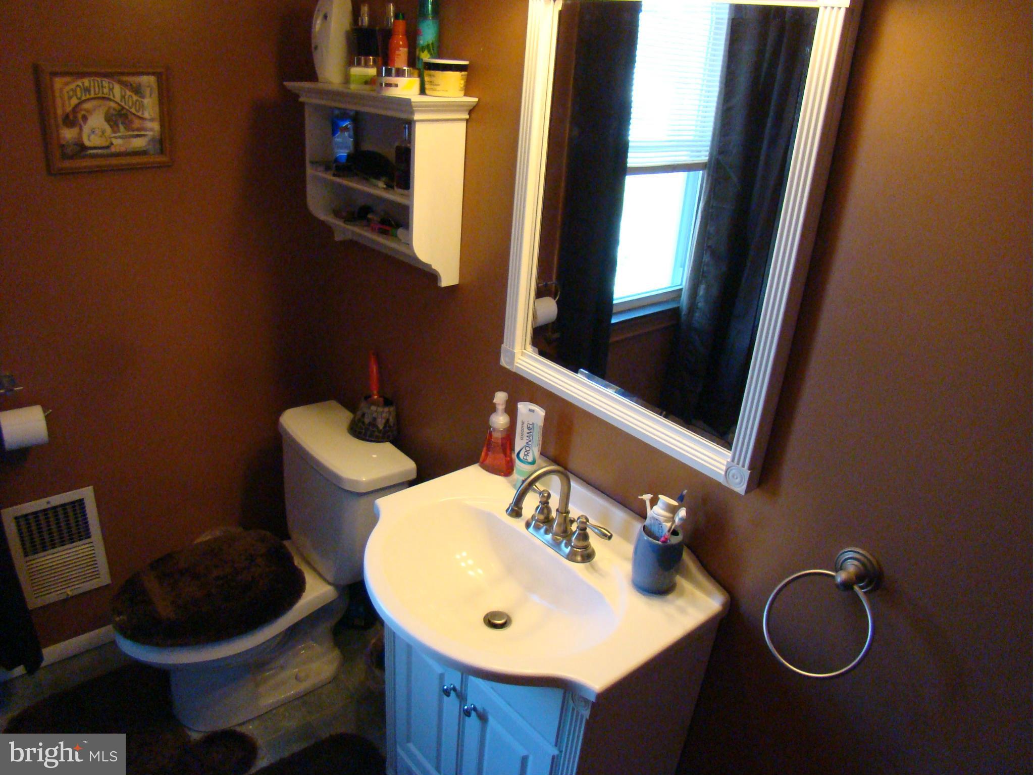 3032 Dunleer Road Baltimore, MD 21222 - Photo 17 of 29 Full Bath