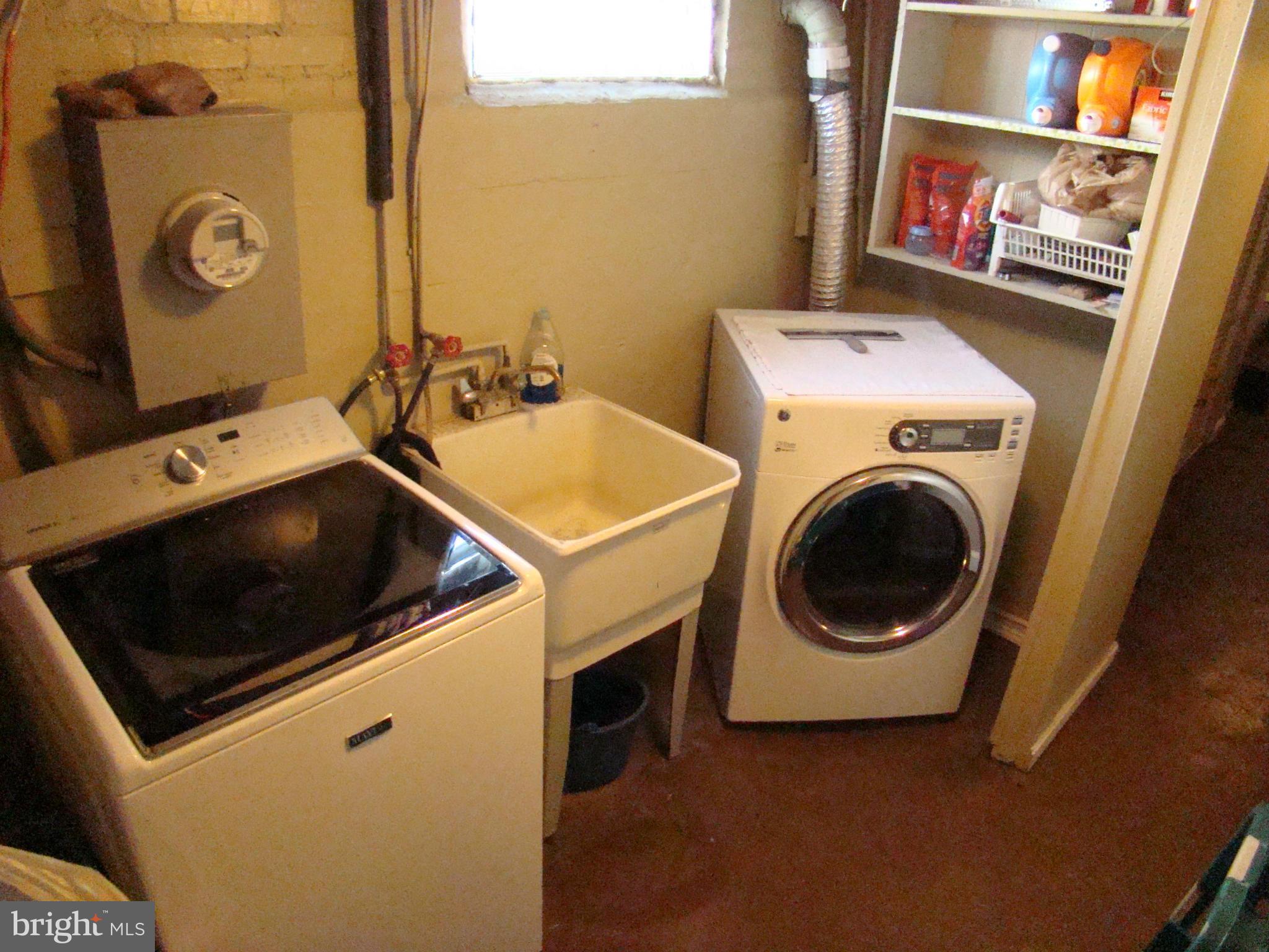 3032 Dunleer Road Baltimore, MD 21222 - Photo 21 of 29 Separate Laundry Rm