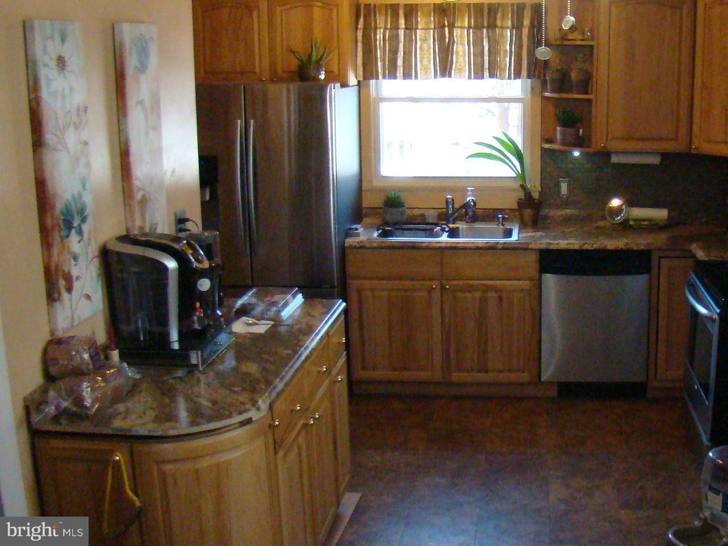 3032 Dunleer Road Baltimore, MD 21222 - Photo 4 of 29 Kitchen