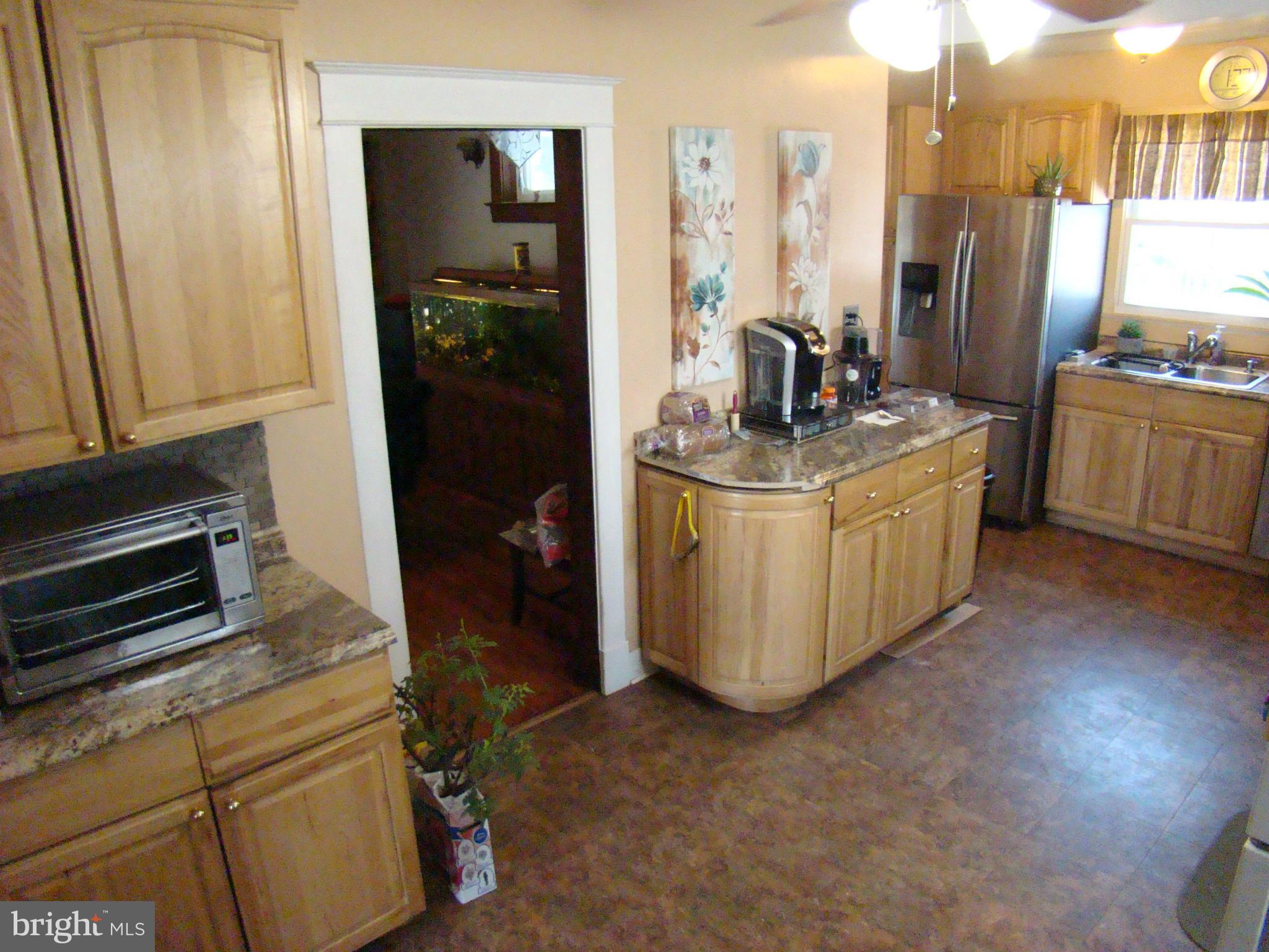 3032 Dunleer Road Baltimore, MD 21222 - Photo 5 of 29 Kitchen