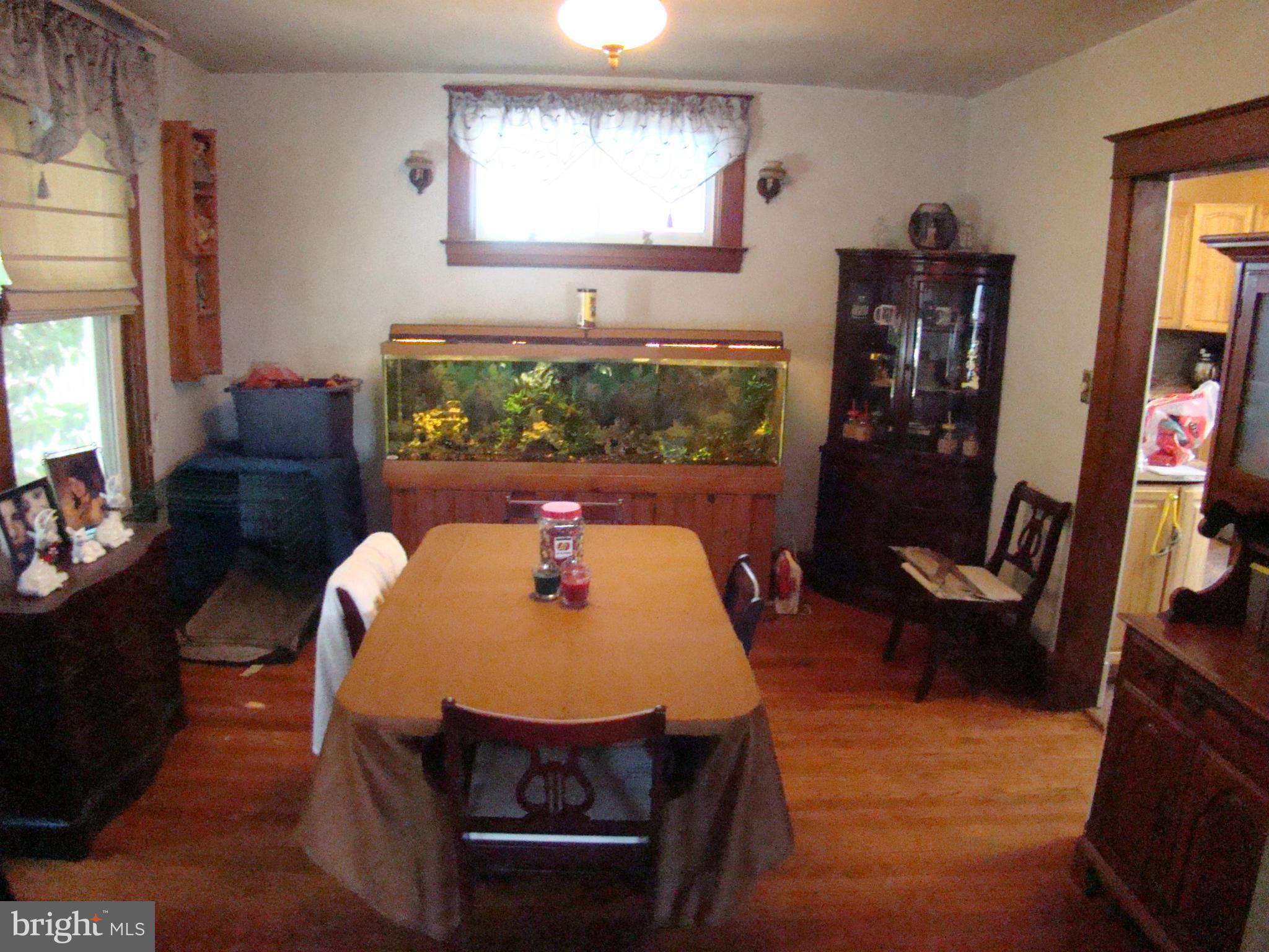 3032 Dunleer Road Baltimore, MD 21222 - Photo 7 of 29 Separate Dining Room