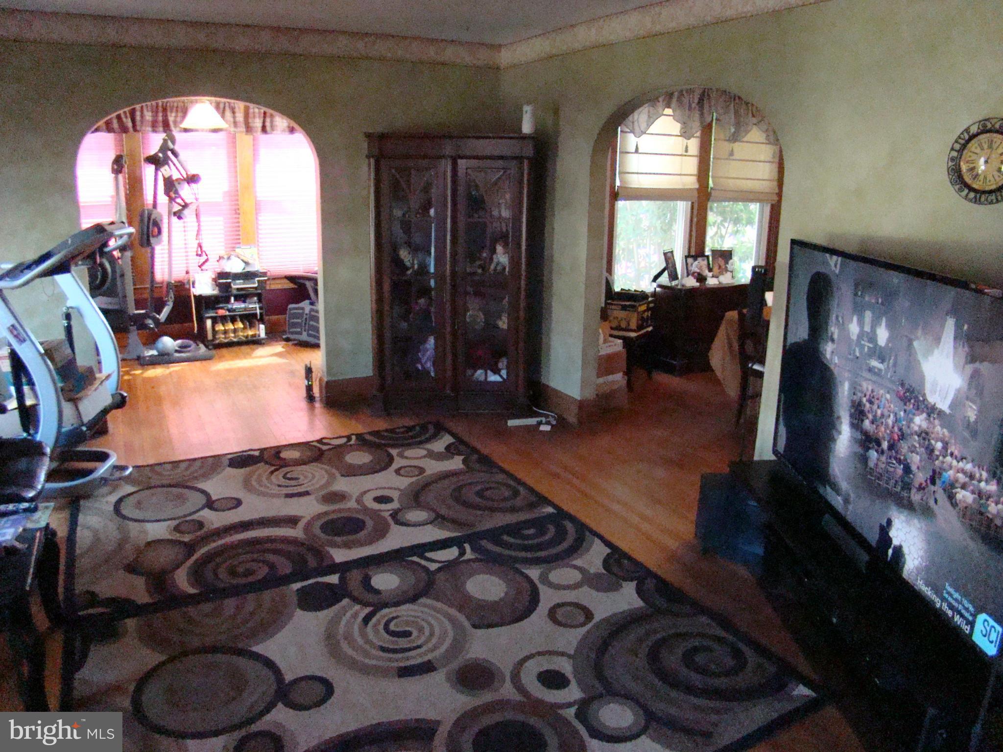3032 Dunleer Road Baltimore, MD 21222 - Photo 10 of 29 Living Room