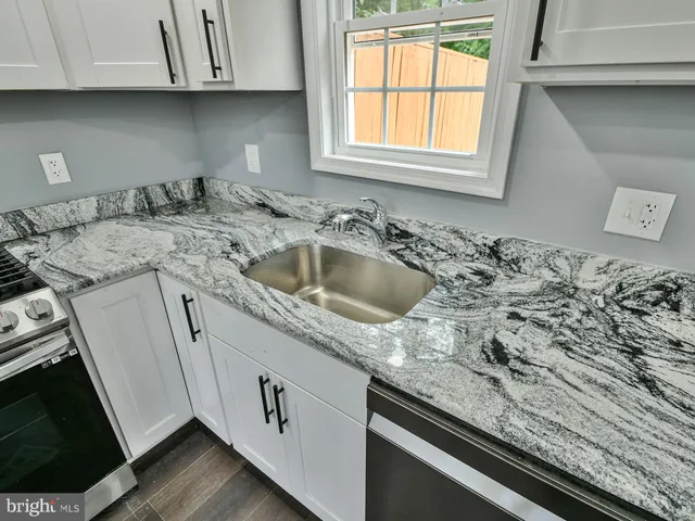 $3,600 | 7409 Buchanan Street, Hyattsville, MD 20784