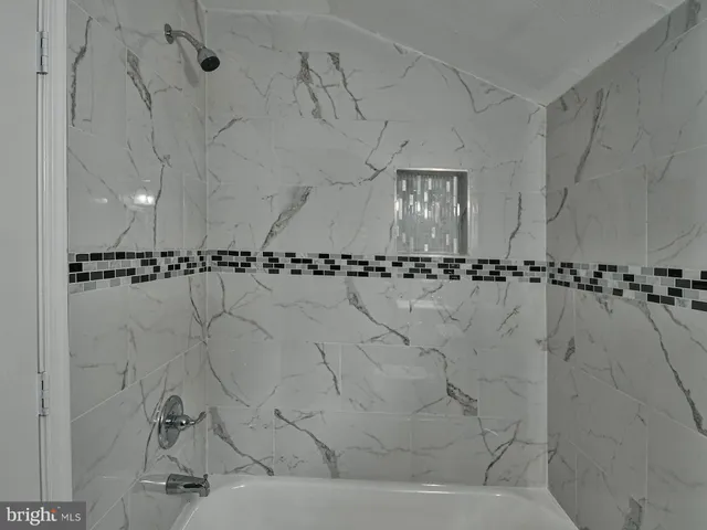 $3,600 | 7409 Buchanan Street, Hyattsville, MD 20784