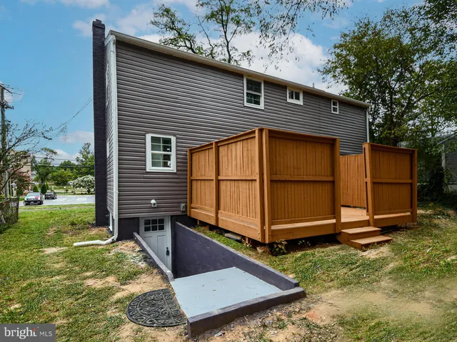 $3,600 | 7409 Buchanan Street, Hyattsville, MD 20784