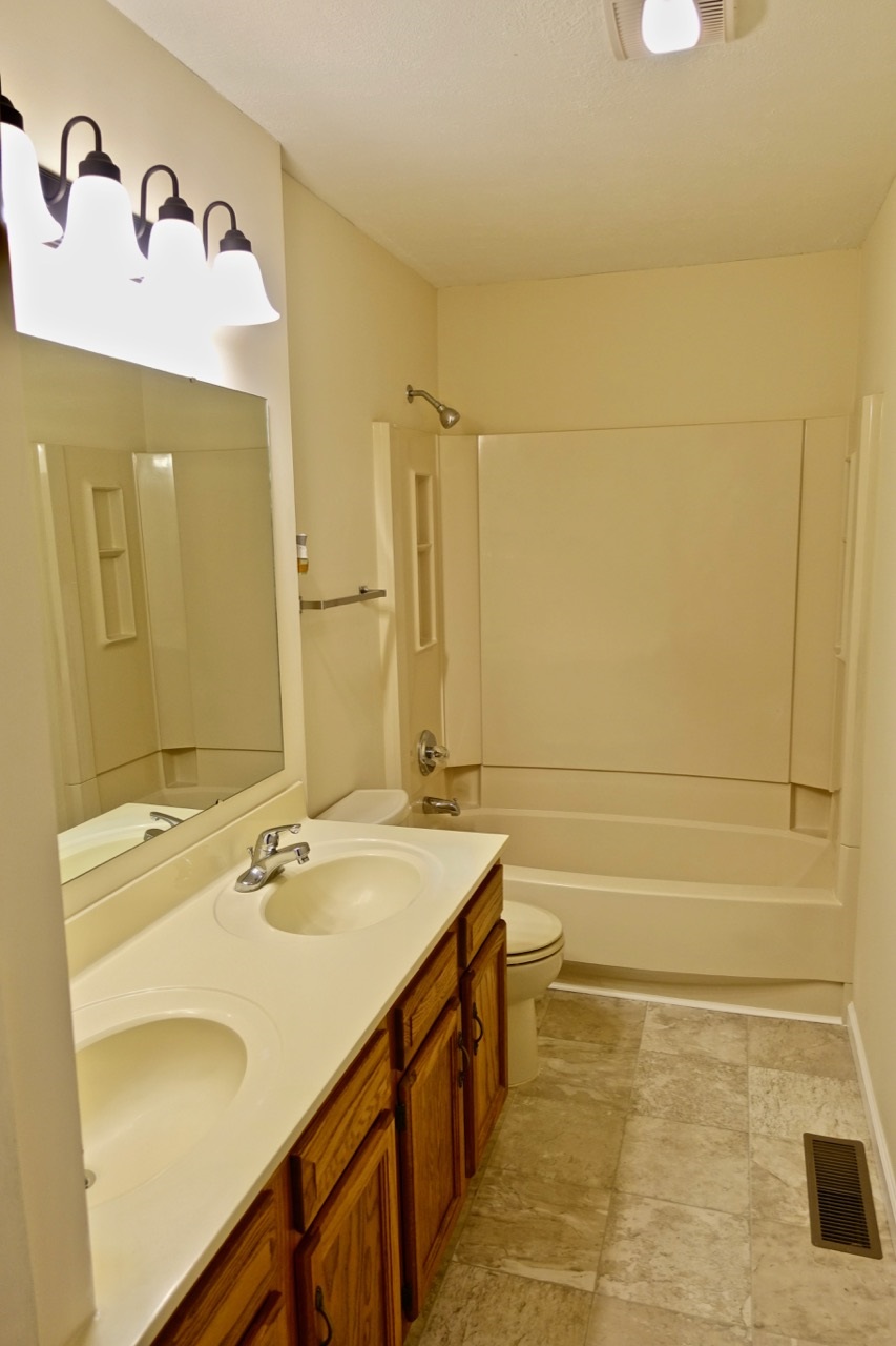 111 North Ridge Road Muncie, IN 47304 - Photo 21 of 25 Gallery Image 21