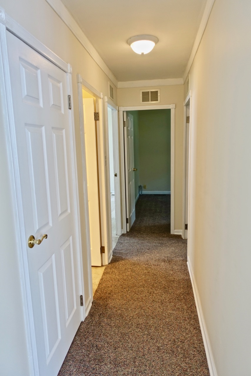 111 North Ridge Road Muncie, IN 47304 - Photo 22 of 25 Gallery Image 22
