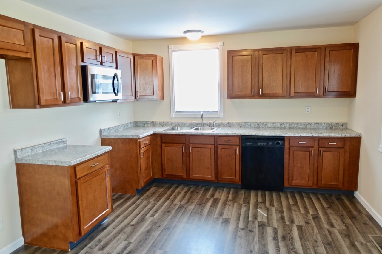 111 North Ridge Road Muncie, IN 47304 - Photo 6 of 25 Gallery Image 6