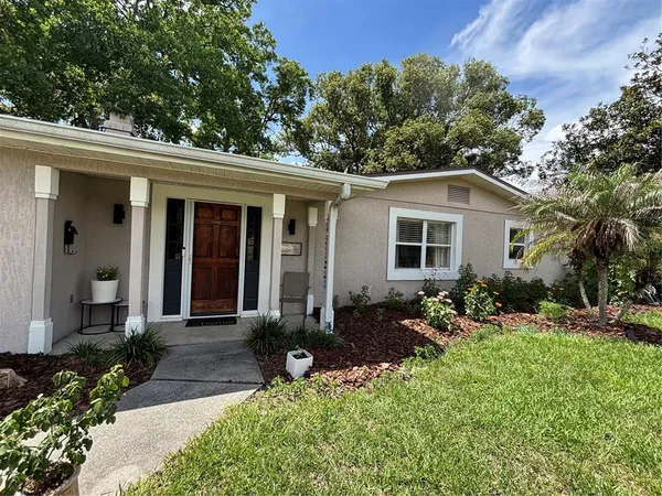 $339,900 | 142 South Triplet Lake Drive, Casselberry, FL 32707