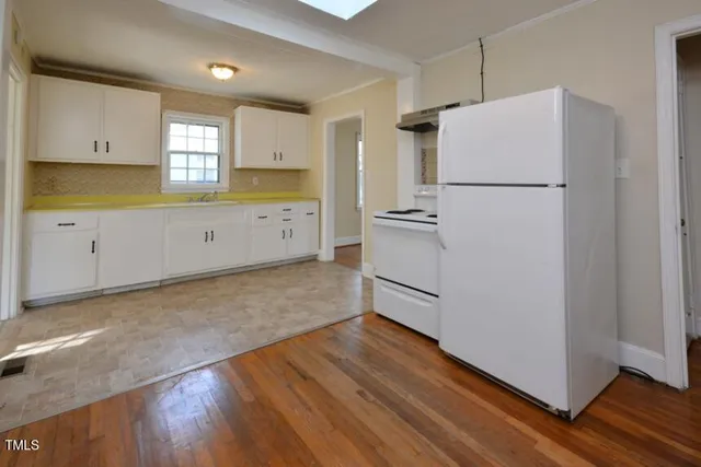 $1,550 | 1817 Hillcrest Drive, Durham, NC 27705