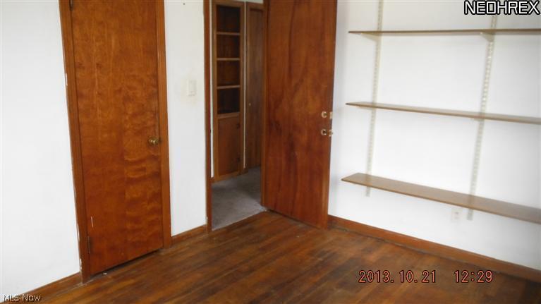 9459 Roxbury Road Parma Heights, OH 44130 - Photo 4 of 12 Gallery Image 4