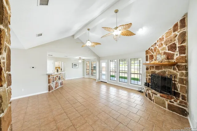 $689,900 | 3362 Abbott Road, St. Hedwig, TX 78152