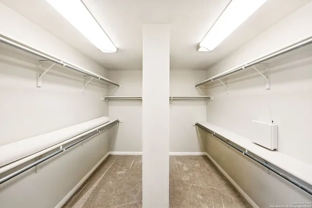 $689,900 | 3362 Abbott Road, St. Hedwig, TX 78152