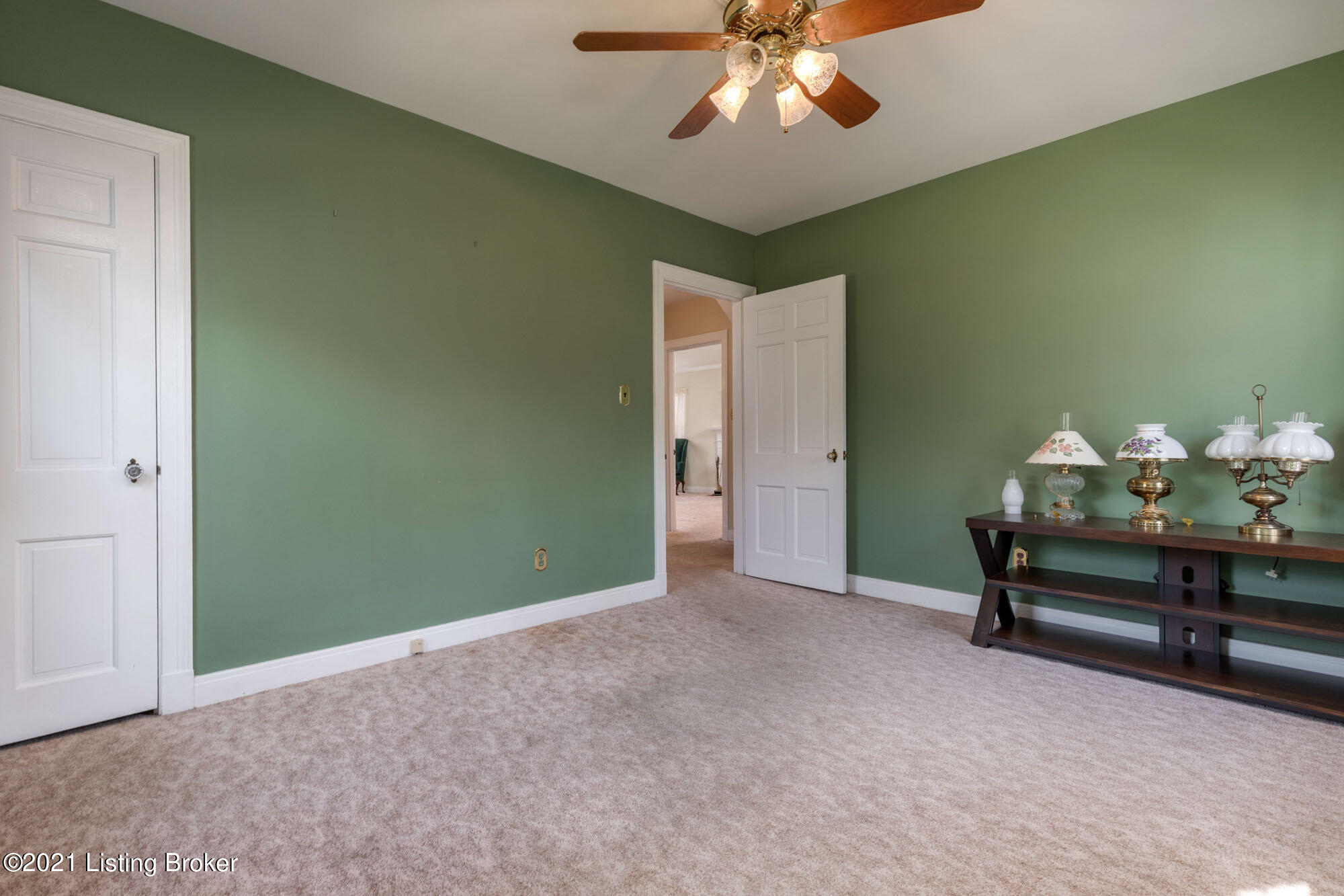 425 Oread Road Louisville, KY 40207 - Photo 27 of 77 Oread027