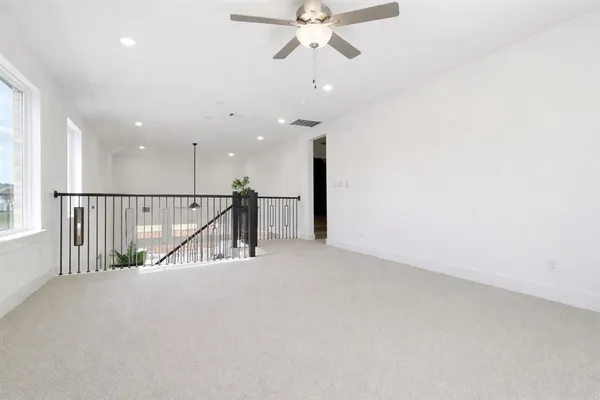 $680,000 | 203 Lennon Drive, Hickory Creek, TX 75065