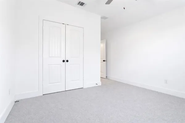 $680,000 | 203 Lennon Drive, Hickory Creek, TX 75065