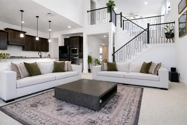 $680,000 | 203 Lennon Drive, Hickory Creek, TX 75065