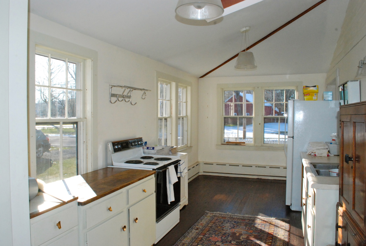 1103 Ashley Falls Road Sheffield, MA 01222 - Photo 10 of 32 KITCHEN