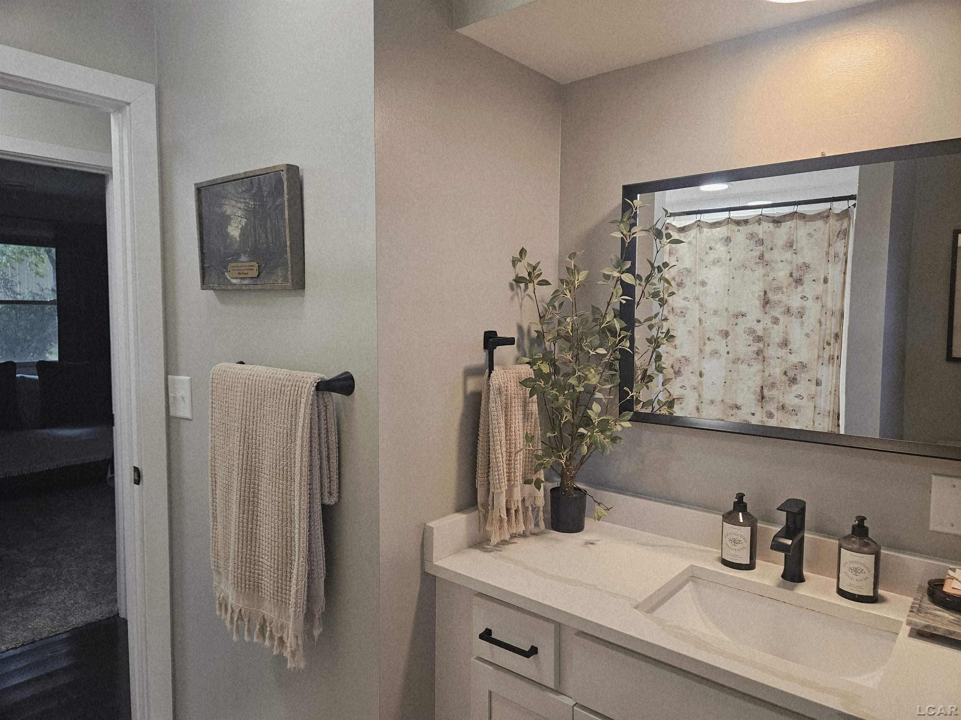 1114 Samaria Road Temperance, MI 48182 - Photo 26 of 31 MAIN BATHROOM