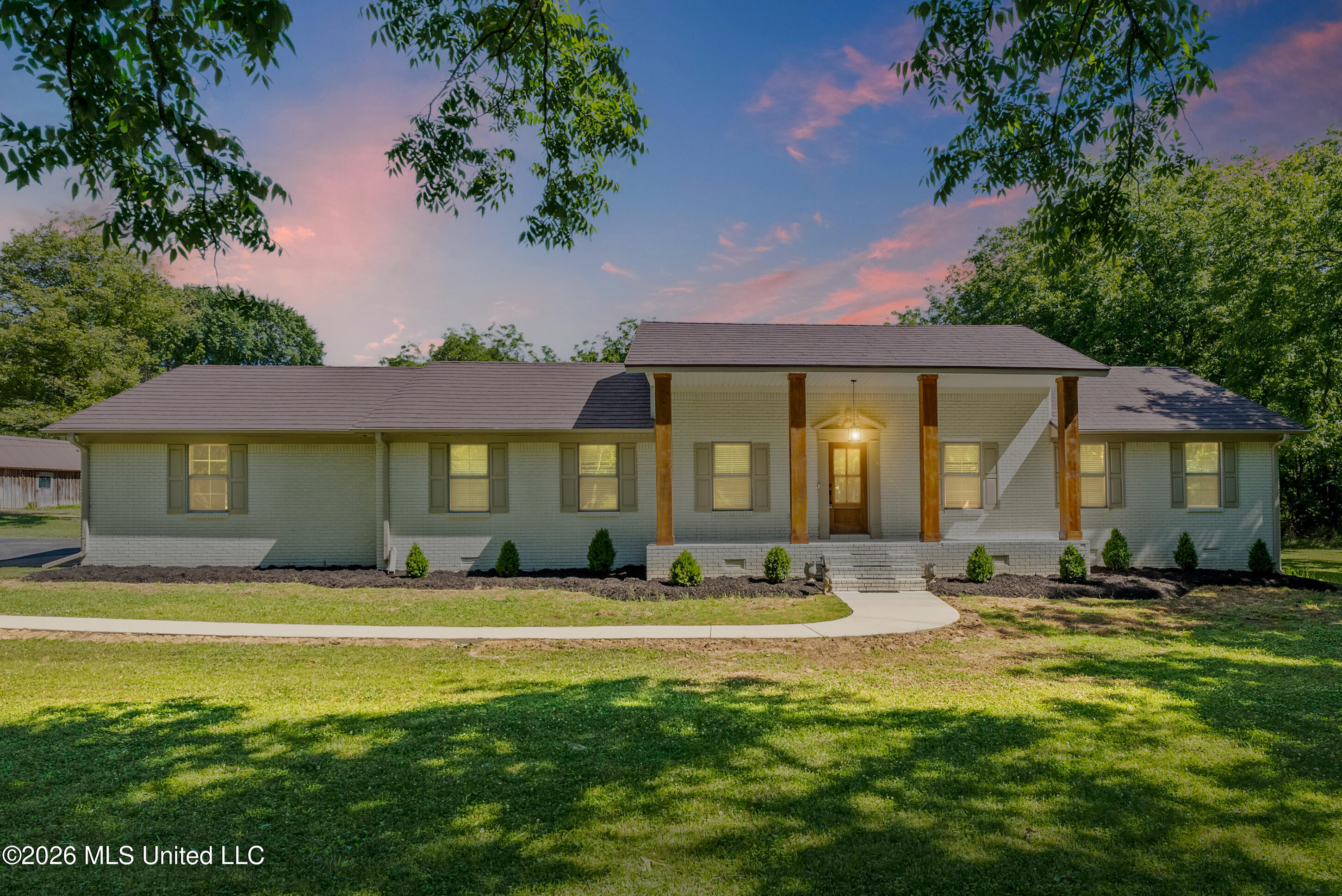 524 Merry Hill Ranch Road Senatobia, MS 38668 - Photo 1 of 55 1_dsc07450_addon_dtd_print