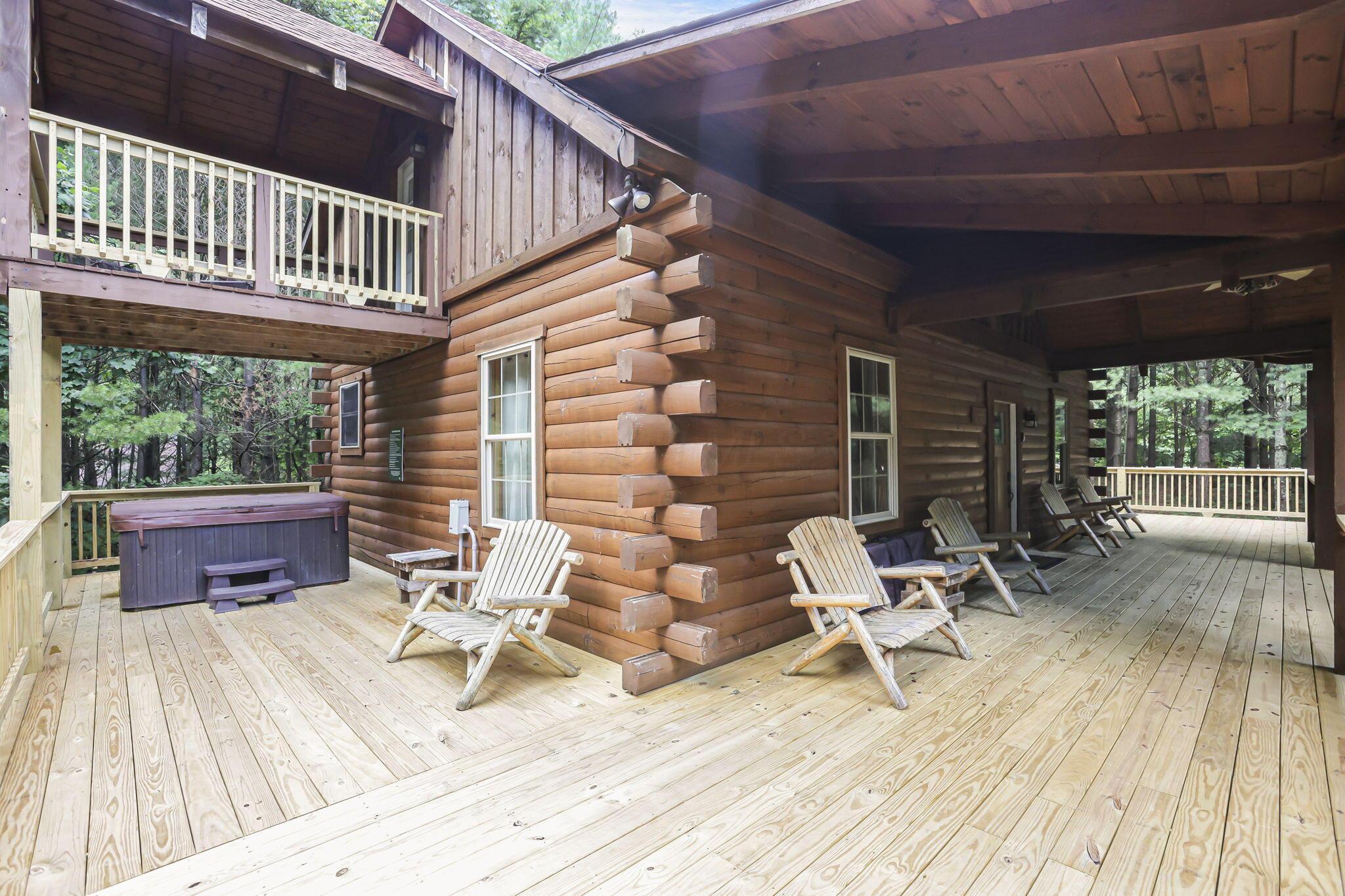 19475 Linden Road Logan, OH 43138 - Photo 55 of 94 Private hot tub