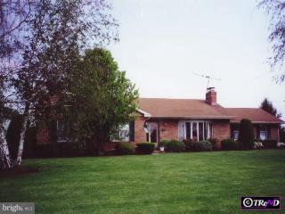 125 Cemetery Road Nottingham, PA 19362 - Photo 1 of 3 Gallery Image 1