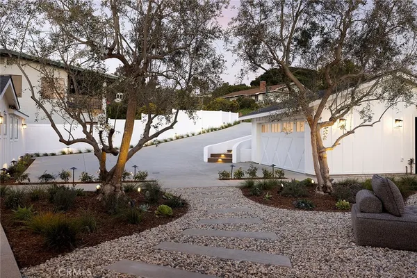 $3,995,000 | 149 Avenida De La Paz, San Clemente, CA 92672