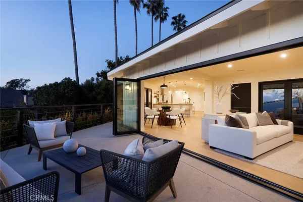 $3,995,000 | 149 Avenida De La Paz, San Clemente, CA 92672