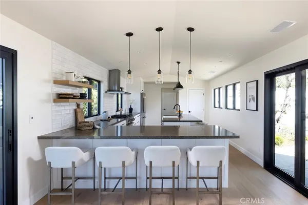 $3,995,000 | 149 Avenida De La Paz, San Clemente, CA 92672