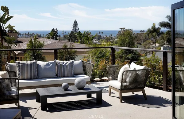 $3,995,000 | 149 Avenida De La Paz, San Clemente, CA 92672