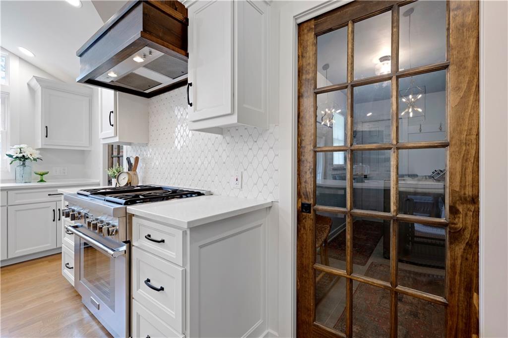 12730 Overbrook Road Leawood, KS 66209 - Photo 31 of 55 Gallery Image 31