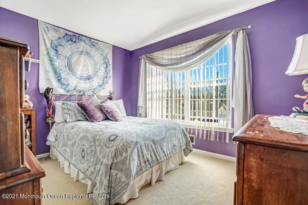 103 Nutmeg Road Aberdeen, NJ 07747 - Photo 14 of 41 ros04522_3_4_5_6
