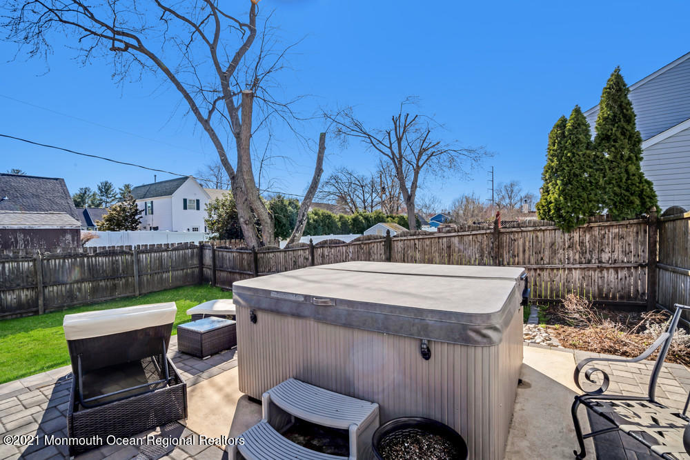 103 Nutmeg Road Aberdeen, NJ 07747 - Photo 29 of 41 ros04437_1