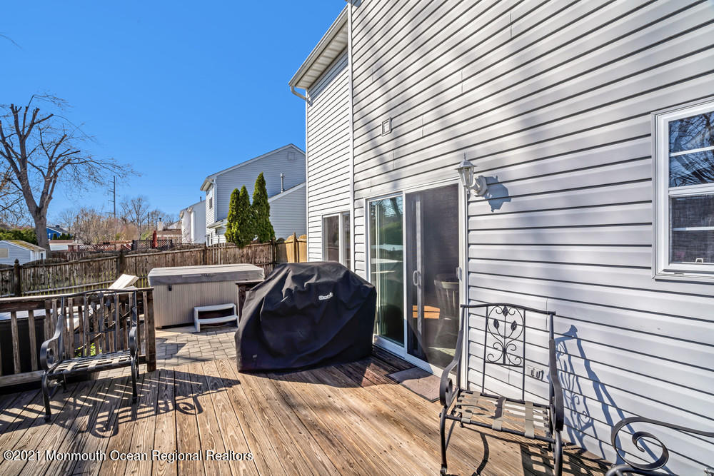 103 Nutmeg Road Aberdeen, NJ 07747 - Photo 31 of 41 ros04447