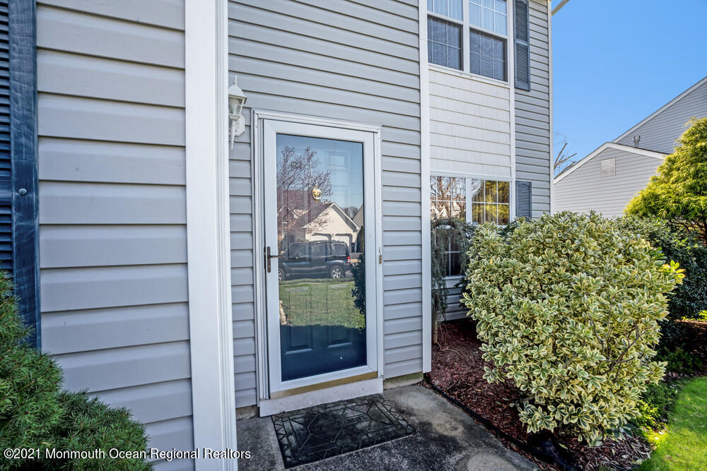 103 Nutmeg Road Aberdeen, NJ 07747 - Photo 36 of 41 ros04452_1