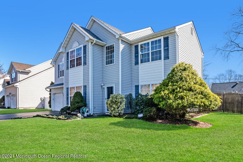 103 Nutmeg Road Aberdeen, NJ 07747 - Photo 40 of 41 ros04397_1b