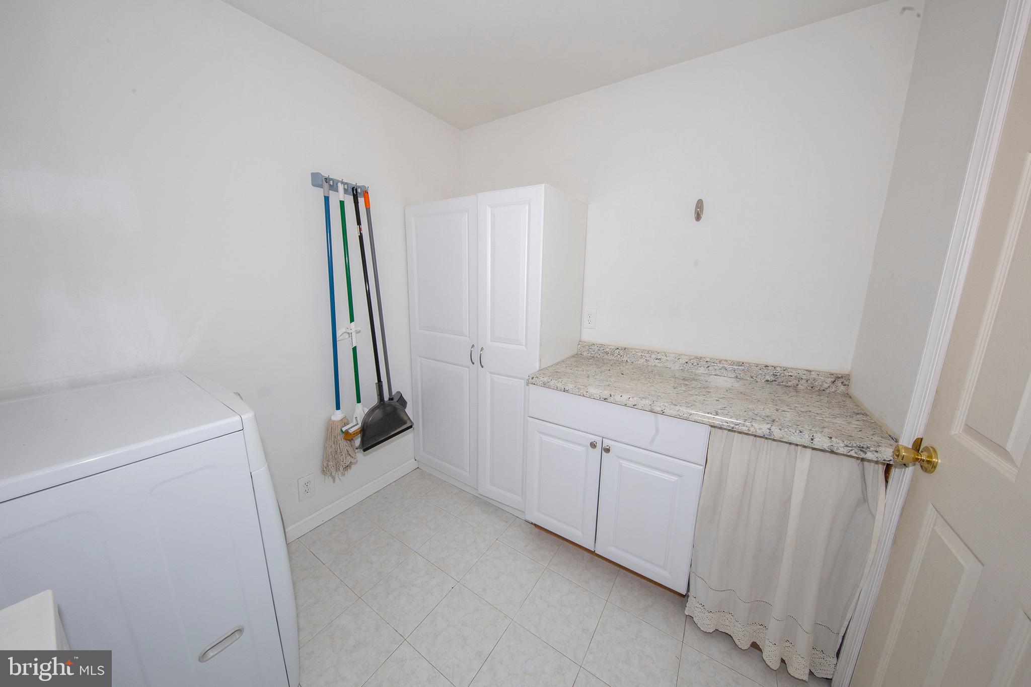 19 Terrace Road Essex, MD 21221 - Photo 18 of 34